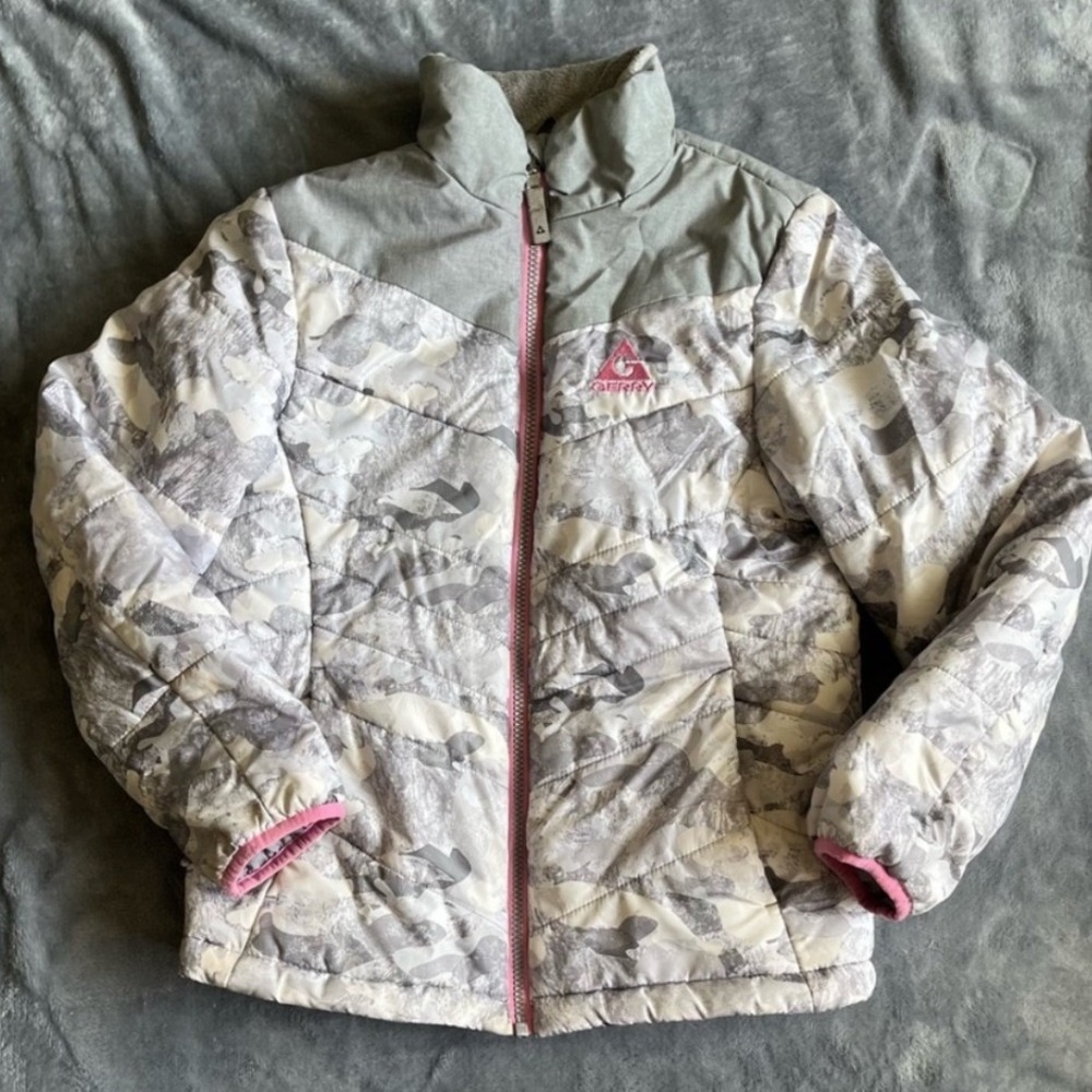 Gerry Girls Puffer Jacket Grey Pink Camo Quilted Full Zip Fleece Collar M 10/12